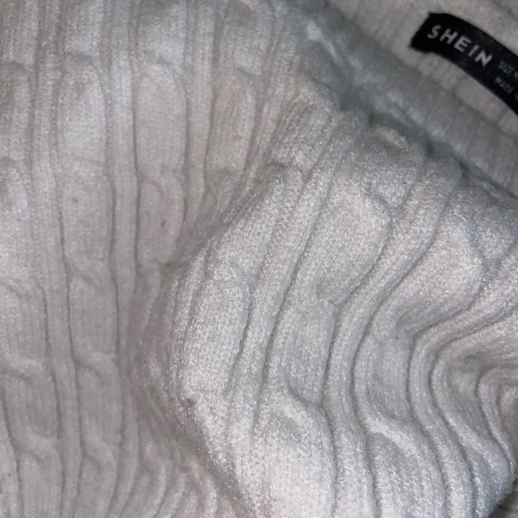 White Round Neck Cable Knit Sweater - Picture 5 of 5
